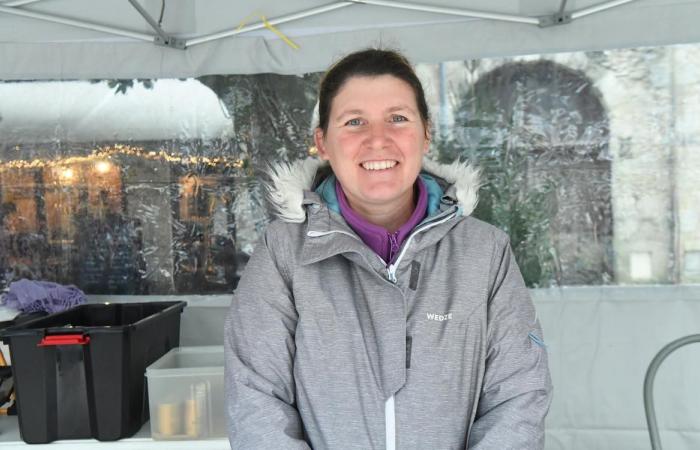 Place Saint-Louis à Périgueux, un village de saveurs avec le marché au gras