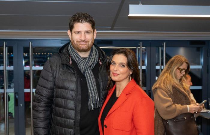 Les tribunes VIP du LOU Rugby – Toulouse. Super ambiance de soirée à Gerland –