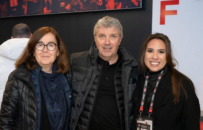 Les tribunes VIP du LOU Rugby – Toulouse. Super ambiance de soirée à Gerland –