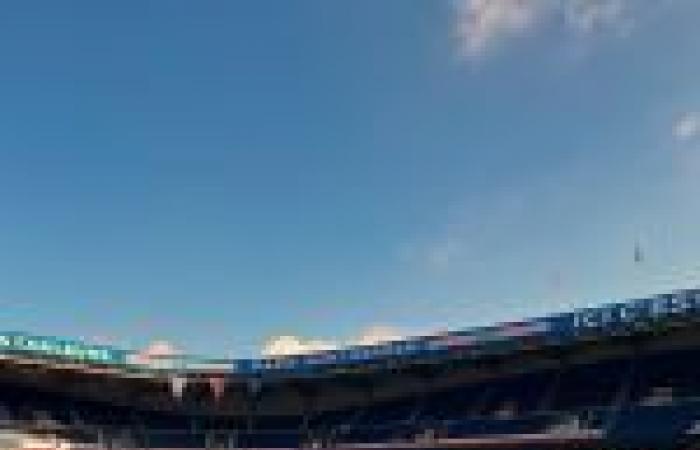 Paris-Saint-Germain vs Olympique Lyonnais, festive evening at the Parc des Princes