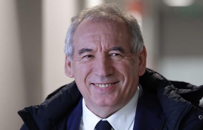 la nomination des ministres de François Bayrou est toujours attendue