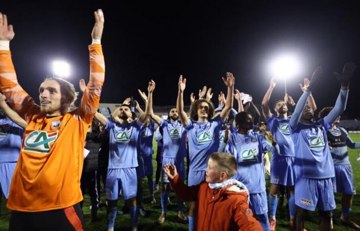 « Noël en avance ! » Le FC Espaly explose de joie dans un bar après l’annonce du match nul de la Coupe de France face au PSG