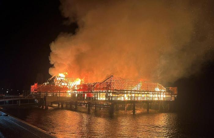 un incendie ravage la Rorschach Badhütte