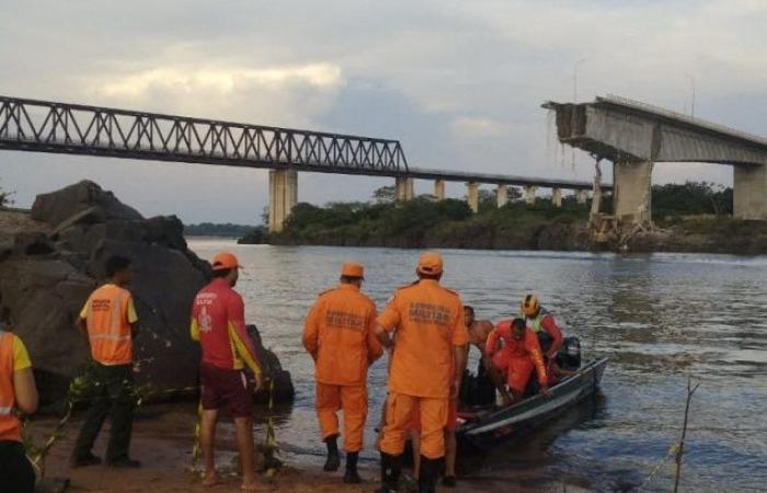 Au moins deux morts après l’effondrement d’un pont