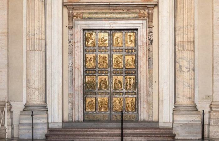 la Porte Sainte qui s’ouvre à Noël nous invite à faire un passage