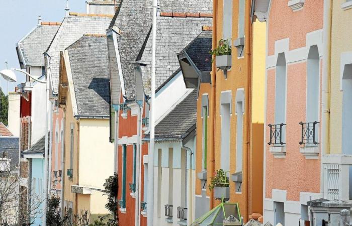 Phares, hôtels particuliers, maisons d’architecte… À Lorient, il vend des biens extraordinaires