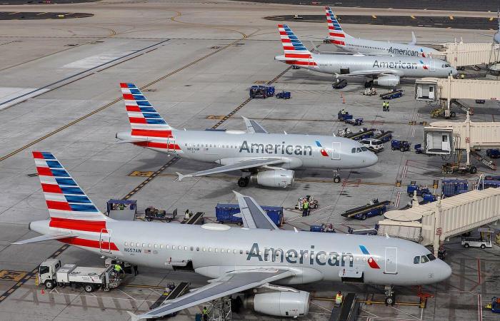 American Airlines arrête tous ses vols la veille de Noël en raison d’un grave « problème technique » – LiberoReporter