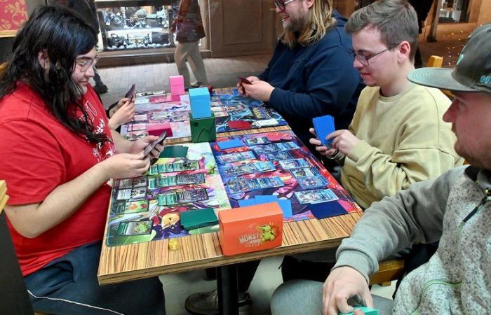 Avec « Le coin des barons », la folie du jeu et de la collection de cartes s’empare de Narbonne