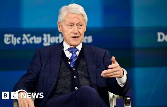 L’ancien président américain Bill Clinton admis à l’hôpital avec de la fièvre