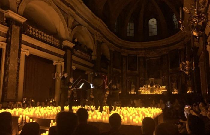 assister à un concert de musique de la série « Bridgerton » aux chandelles