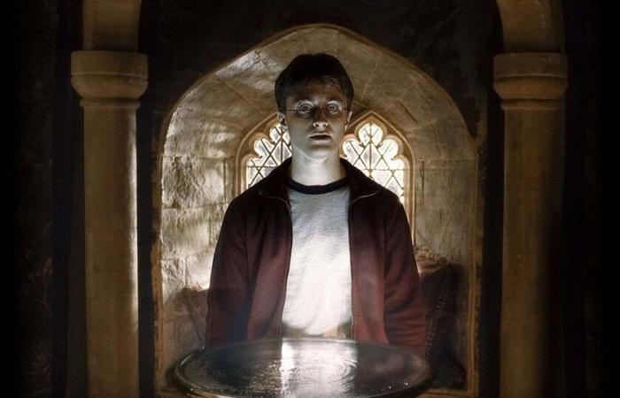 Daniel Radcliffe adore ce film de Harry Potter et dit que c’est son préféré même si ce n’est pas son livre préféré. Vous avez une bonne raison d’aimer L’Ordre du Phénix