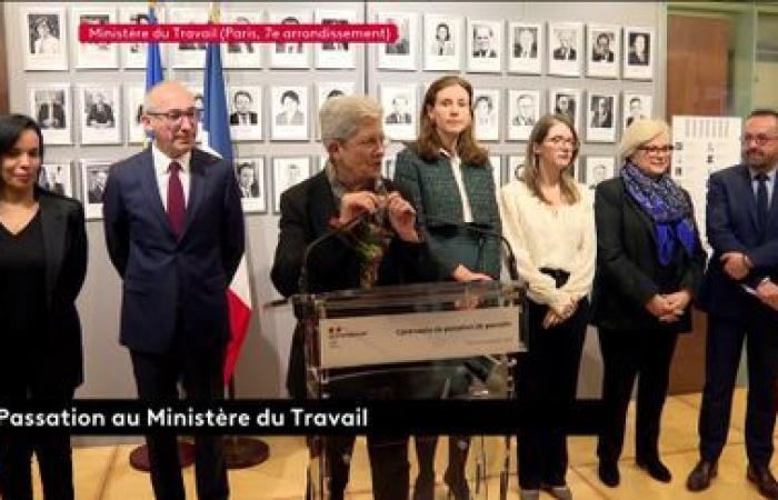 lors des passations de pouvoir, les ministres parlent de leur départ précipité et de leur arrivée inopinée