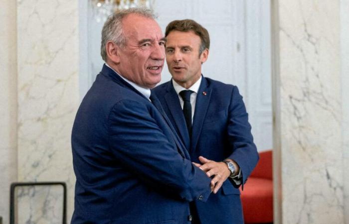 Protecting Emmanuel Macron, François Bayrou’s mission