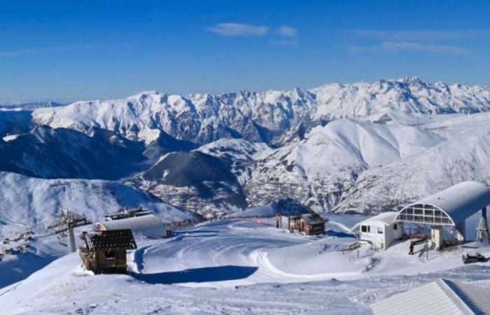 des Alpes aux Pyrénées, des images de flocons tombant en grande quantité