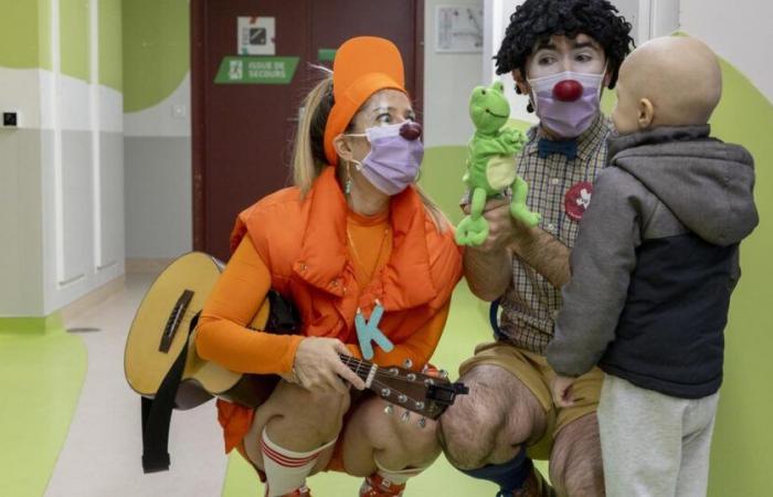 à Gustave-Roussy, les clowns redonnent le sourire aux jeunes malades… et à leurs parents