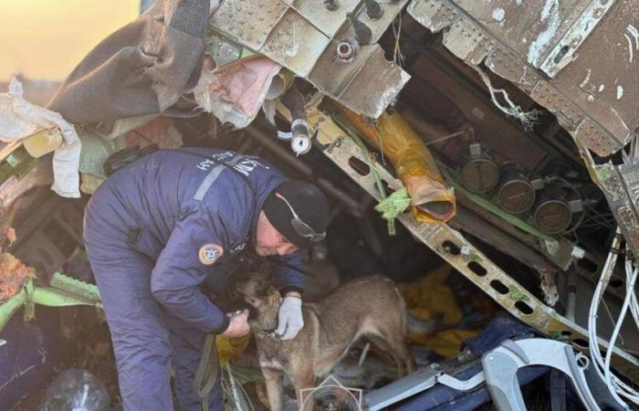 La Russie met en garde contre les « hypothèses » sur le crash d’un avion d’Azerbaïdjan Airlines au Kazakhstan