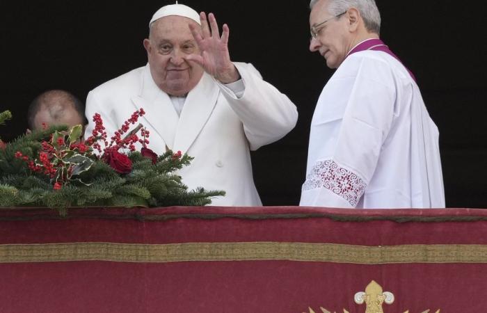 Le pape François ouvre la deuxième porte sainte avec un message d’espoir à la prison de Rome