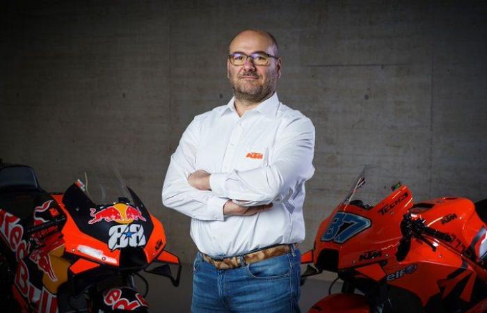 “une incompatibilité s’était développée avec KTM, le facteur logistique a influencé mon choix pour Aprilia”