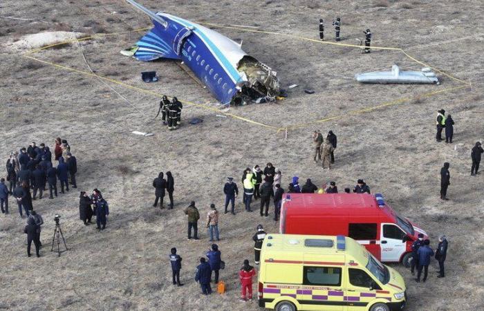 Un avion s’est écrasé au Kazakhstan, peut-être touché par un missile russe – Il Globo