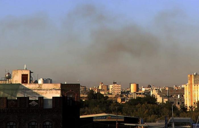 Israël bombarde l’aéroport de Sanaa au Yémen : « des cibles houthis touchées »