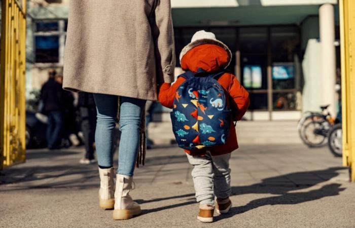 Le ministère de l’Enfance disparaît dans le gouvernement Bayrou, les associations montent au créneau