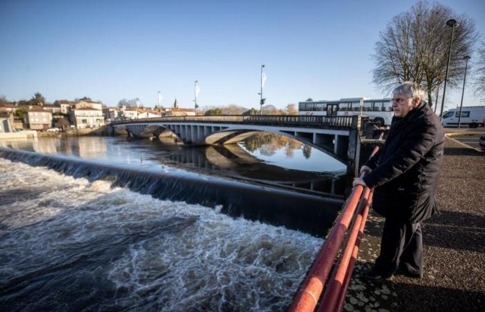 les élus cherchent des moyens de contrôler leurs rivières