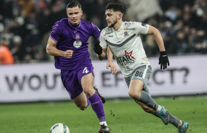 surpris à domicile, Anderlecht s’incline à Dender pour son dernier match de l’année