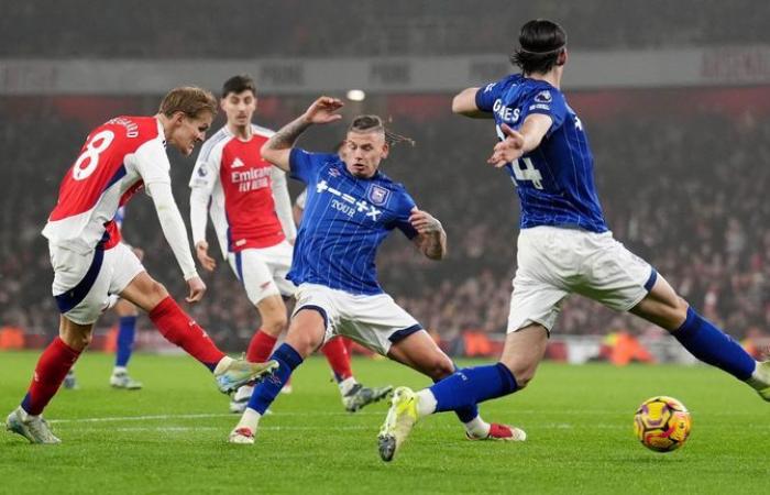 Arsenal 1-0 Ipswich : Kai Havertz marque le seul but alors que les Gunners passent au-dessus de Chelsea à la deuxième place