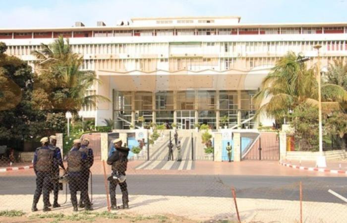 Au Sénégal, les députés adoptent le budget de l’Etat sans débat