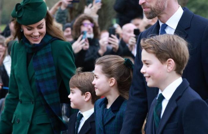 Charlotte, Louis et George du Pays de Galles comblés de cadeaux de Noël par leurs fans ? Ont-ils le droit de les garder ?