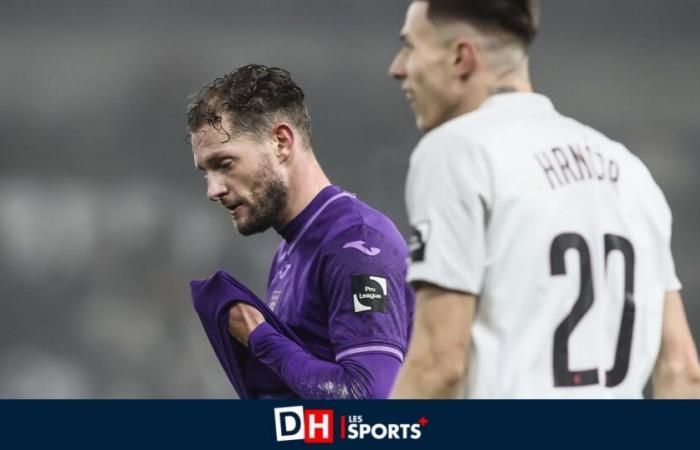 Face à Genk et Dender, les Mauves tombaient KO. le lendemain de Noël