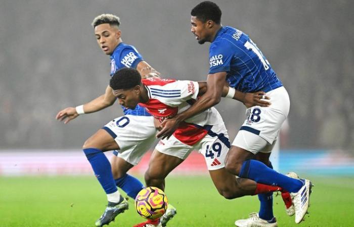 Arsenal 1-0 Ipswich : Kai Havertz marque le seul but alors que les Gunners passent au-dessus de Chelsea à la deuxième place