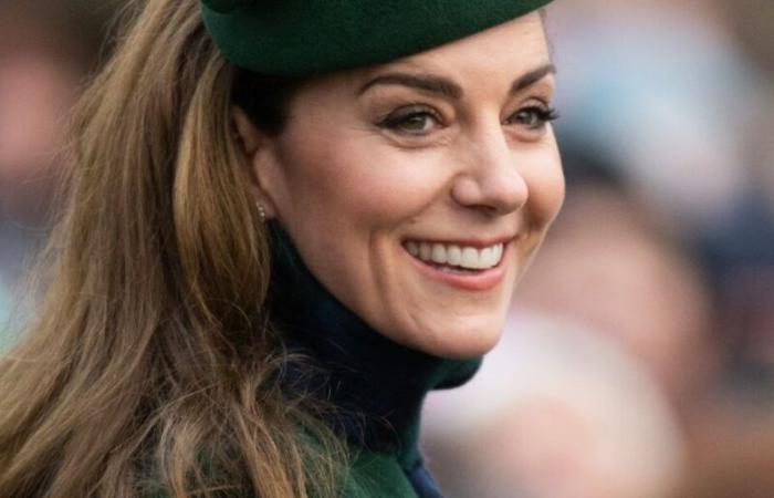 Kate Middleton vue au bras d’un homme charmant à Sandringham, et ce n’est pas le prince William !