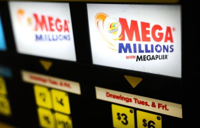 Un joueur du Mega Millions remporte le jackpot de 1,22 milliard de dollars : tirage, chiffres, résultats