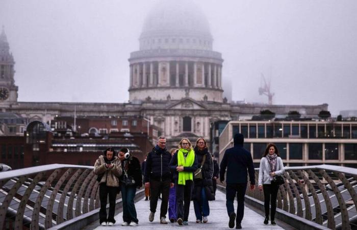 Le brouillard perturbe le trafic aérien au Royaume-Uni