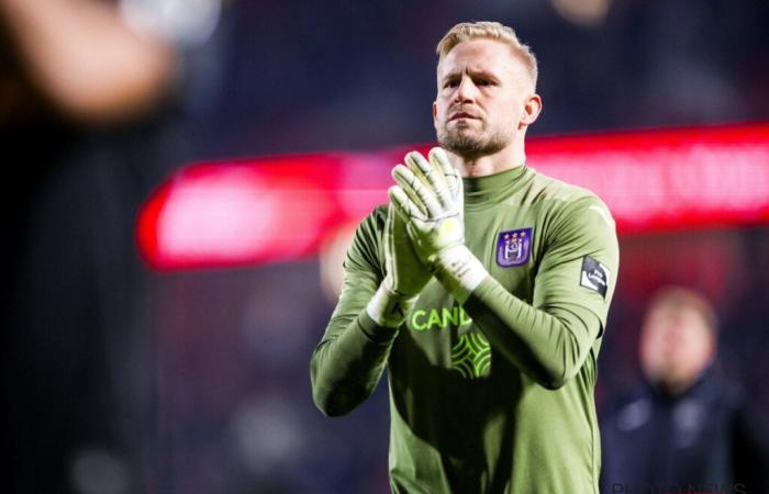 Six mois après son départ d’Anderlecht, Kasper Schmeichel est toujours sous le choc de la Pro League : « Le chaos » – Tout le football