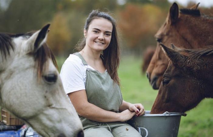 découvrez Célia, éleveuse de chevaux, agricultrice de la saison 20 sur M6