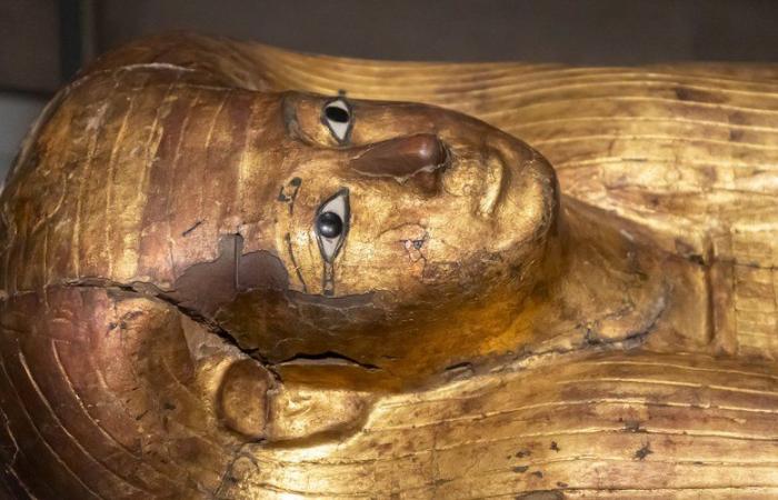 un sarcophage ré-enterré de l’Empire du Milieu à Louxor mis au jour par des chercheurs français