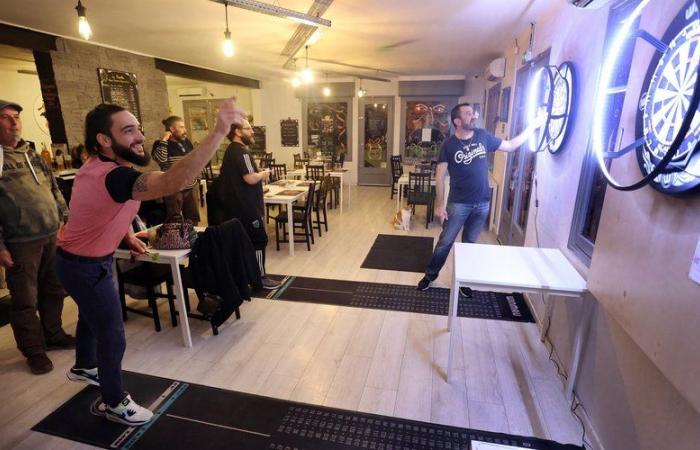 Dans ce petit village du Tarn-et-Garonne, les fléchettes se pratiquent comme un véritable sport