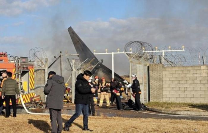 un accident d’avion fait au moins 151 morts