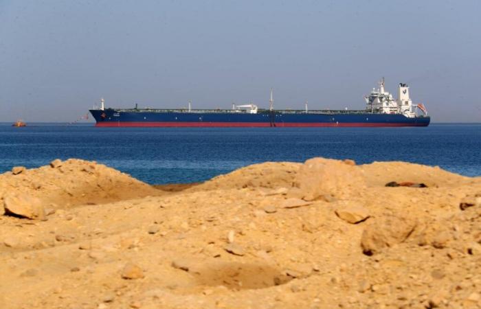 L’Egypte teste une extension du canal de Suez