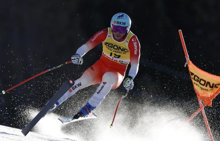 Alexis Monney monte sur le podium du super-g à Bormio