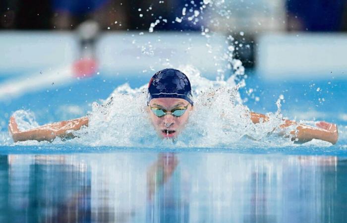 Après une année en or, un peu de repos pour le torpilleur Léon Marchand avant les championnats du monde 2025