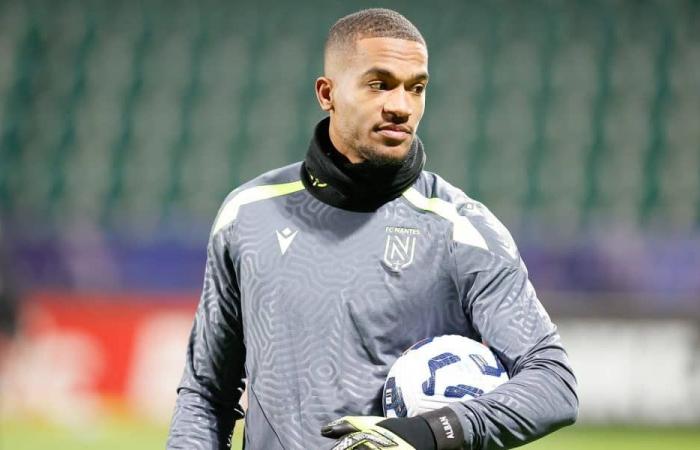 Alban Lafont (FC Nantes) ça va être compliqué, un Turc ciblé !