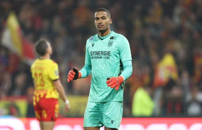 L’agent de Lafont tente de le placer au RC Lens mais…