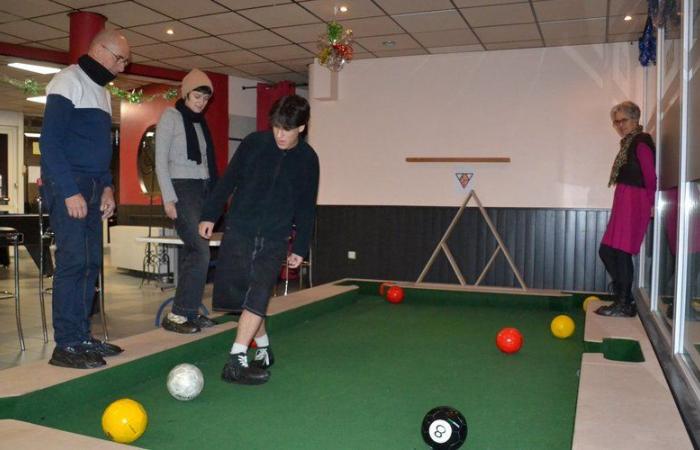 Au « Baron des jeux » à Saint-Affrique, des moments conviviaux se partagent en famille et entre amis