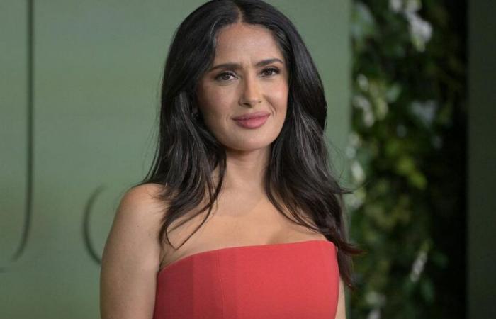 la photo de Salma Hayek prise à ses débuts en 1995 refait surface