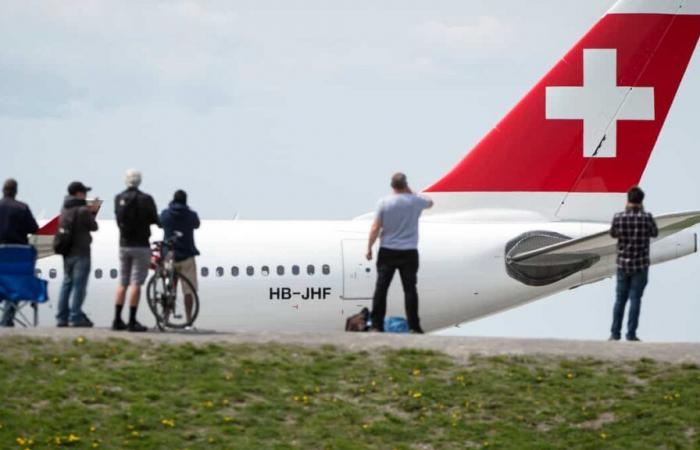 Atterrissage d’urgence en Autriche: un membre de l’équipage de SWISS décède