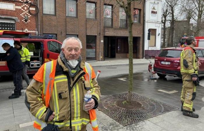 La retraite de Geert a commencé dans l’après-midi, le matin il devait encore aider à éteindre l’incendie : « Pas prévu » (Courtrai)