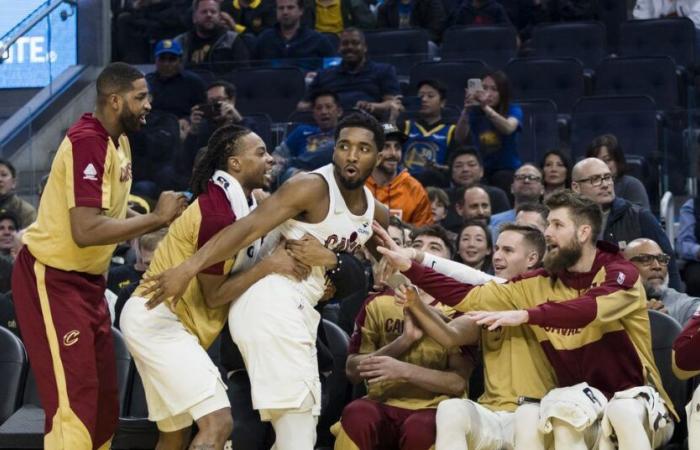 Cavs at Warriors – Donovan Mitchell aide les Cavs à mettre la vilaine première mi-temps derrière eux